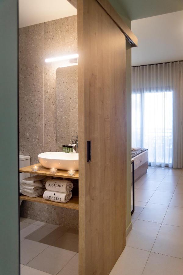 Araliki Suites Políhrono Kültér fotó