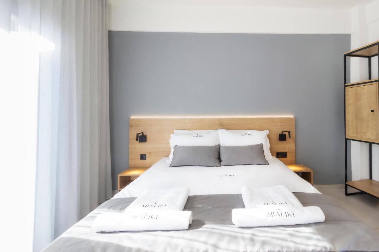 Araliki Suites Políhrono Kültér fotó